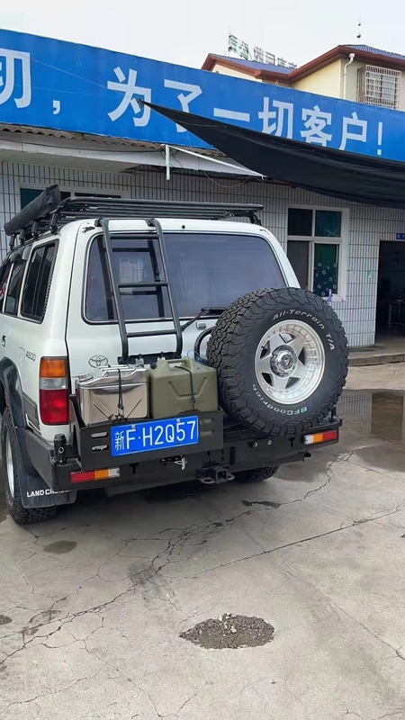 LC80 Rear 80 Series Land Cruiser Winch Bull Bar With Fuel Tank And Spare Tyre Bracket