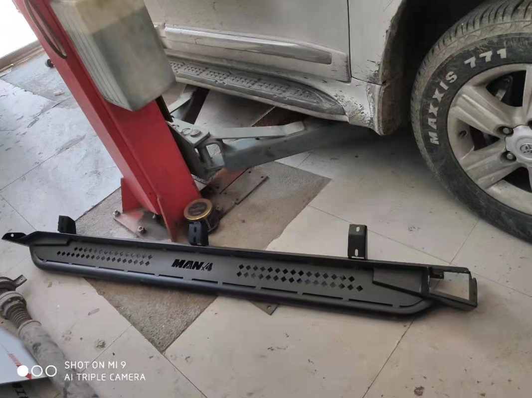Powder Coating TOYOTA Side Steps For 200 Series Landcruiser 2008-2018