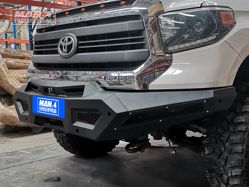 Q235 Winch Toyota Tundra Front Bull Bar Black Powder Coating